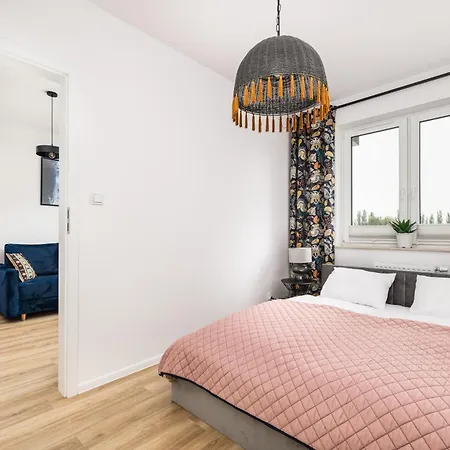 Lejlighed Modern Luzycka By Renters *