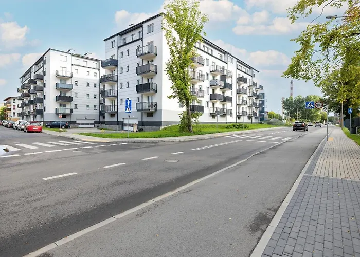 Modern Luzycka By Renters Apartamento *